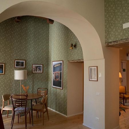 Casa Vayu - Rooms & Garden Napoli Bagian luar foto